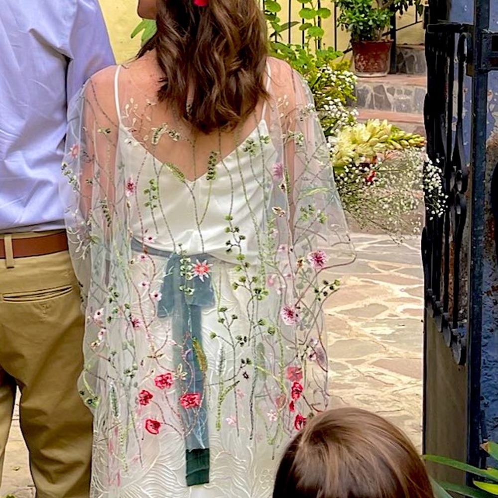 Embroidered floral capelet